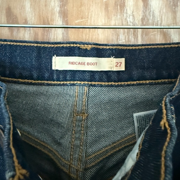 Levi’s Ribcage Boot - Picture 2 of 3